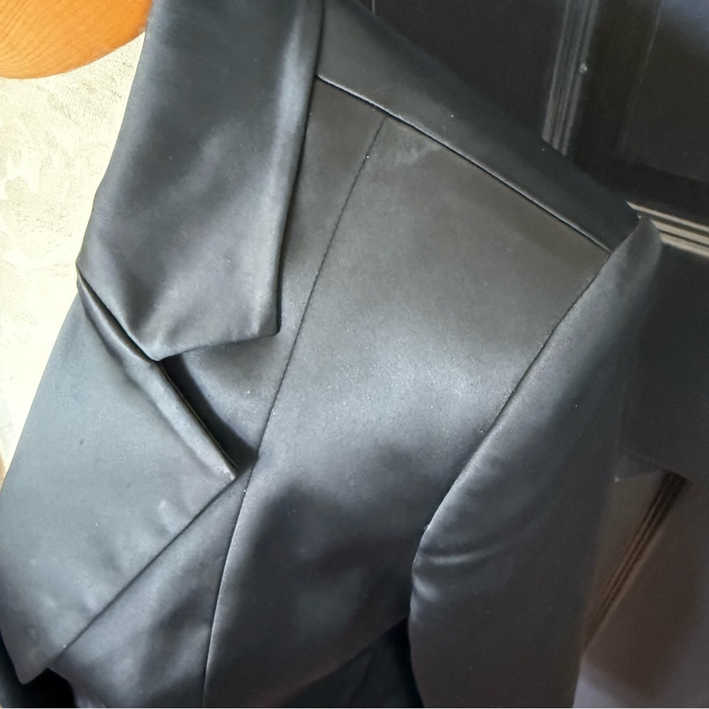 Alice + Olivia Denny Satin Single Breasted Blazer - Picture 5 of 13